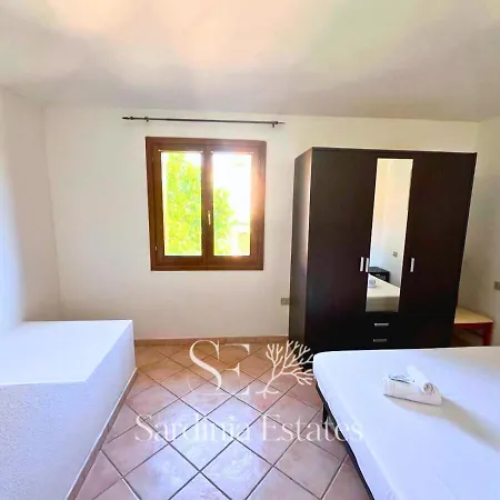 Ponza - Relax E Comfort A سان تيودورو