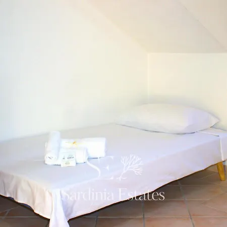 Ponza - Relax E Comfort A San Teodoro * San Teodoro (Sardinia)