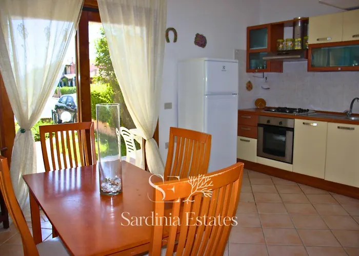 Ponza - Relax E Comfort A San Teodoro (Sardinia)