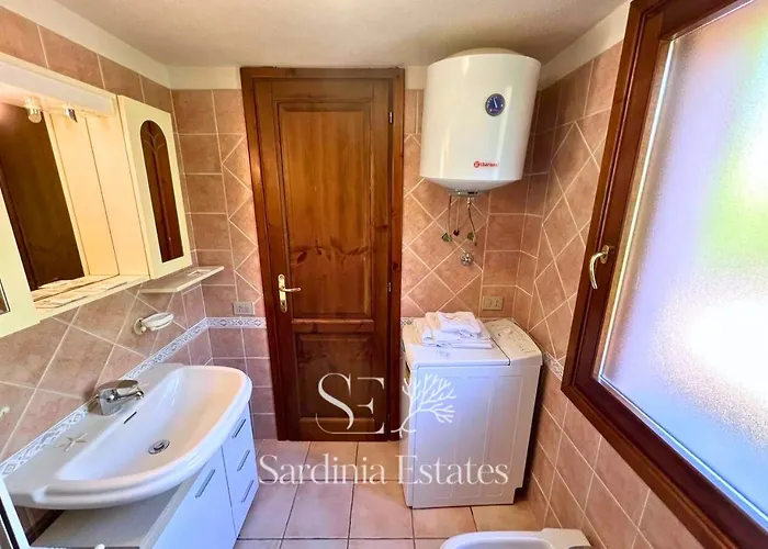 Сasa de vacaciones Ponza - Relax E Comfort A San Teodoro (Sardinia)